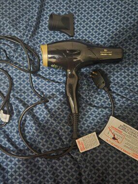 Olivia Garden Ceramic + Ion Hair Dryer w/ Concentrator Nozzle – Black/Gold